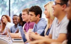 centro de inglés en Valencia - alumnos atentos