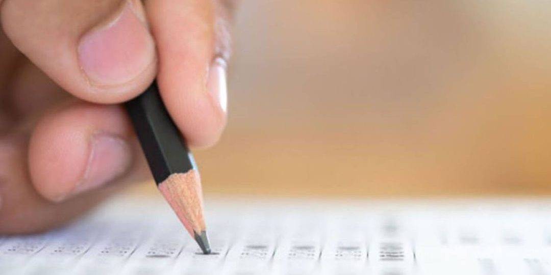 academia de oposiciones en Valencia - respondiendo preguntas