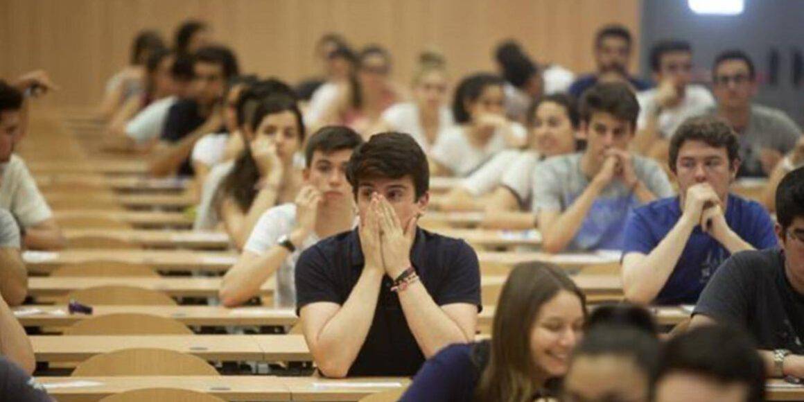 academia para preparar la selectividad en Valencia – manos en la cara academia para preparar la selectividad en Valencia - manos en la cara