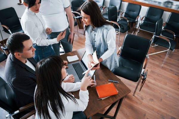 academias para oposiciones en valencia - trabajo grupal