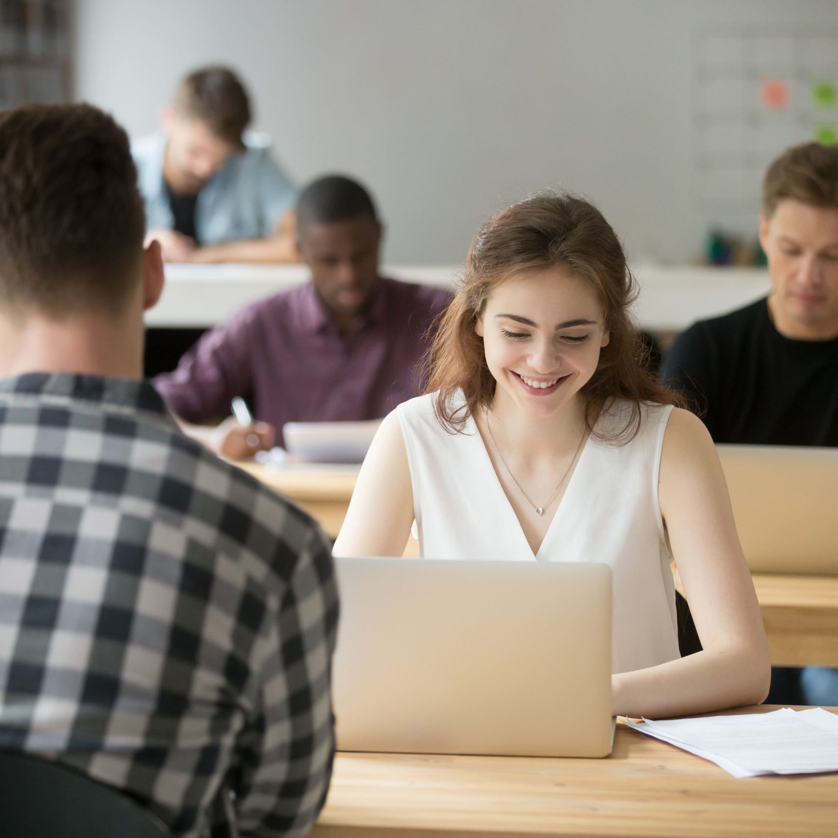 academia oposiciones en valencia - practicando
