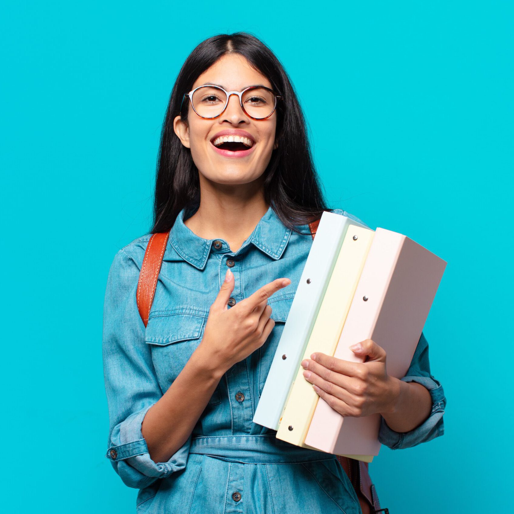 Academia oposiciones a profesorado en Valencia -Estudiante Academia oposiciones a profesorado en Valencia -Estudiante