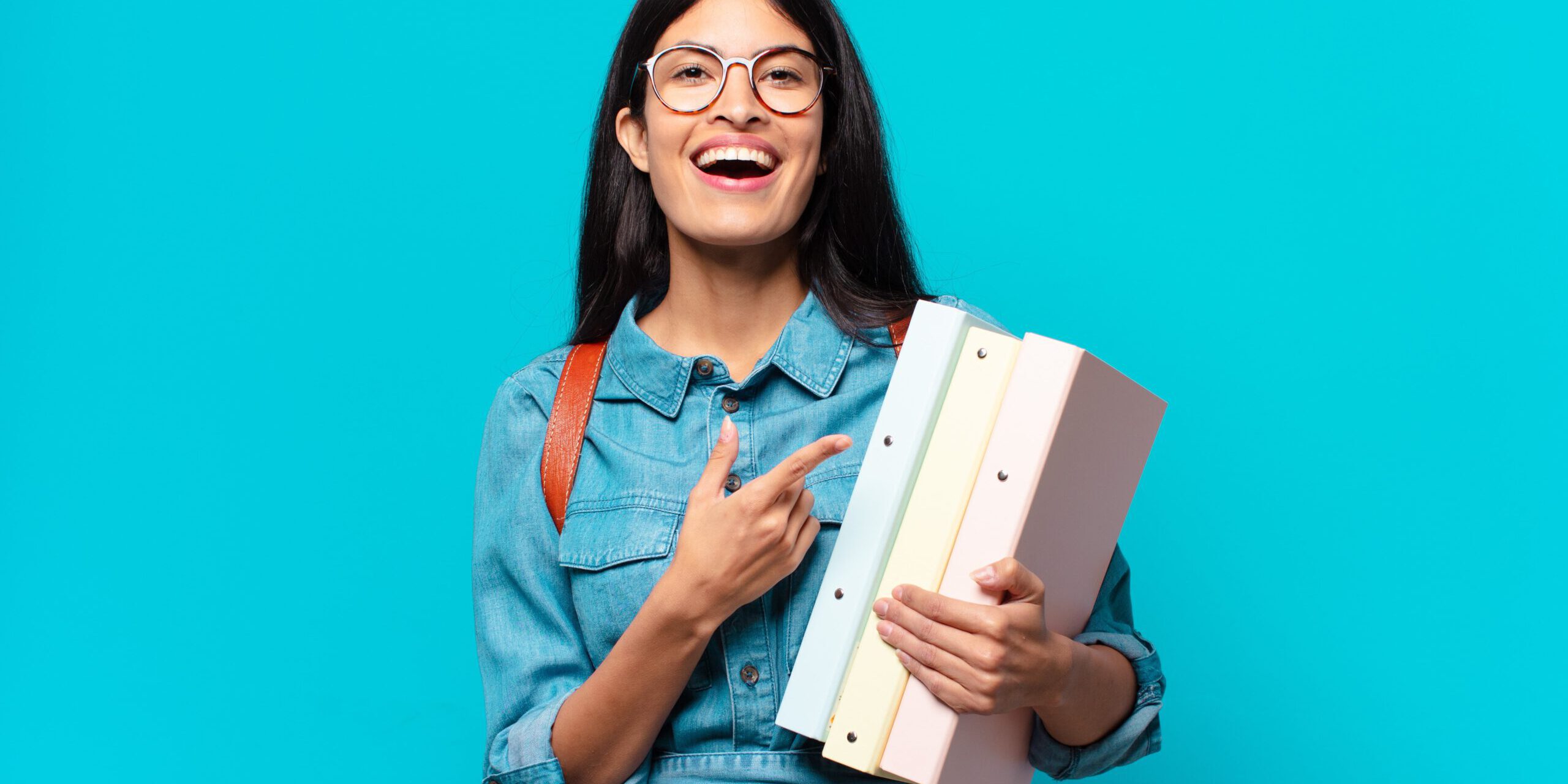 Academia oposiciones a profesorado en Valencia -Estudiante Academia oposiciones a profesorado en Valencia -Estudiante