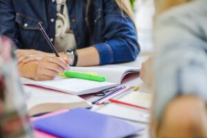 examen superior de valenciano en valencia - ayuda en equipo