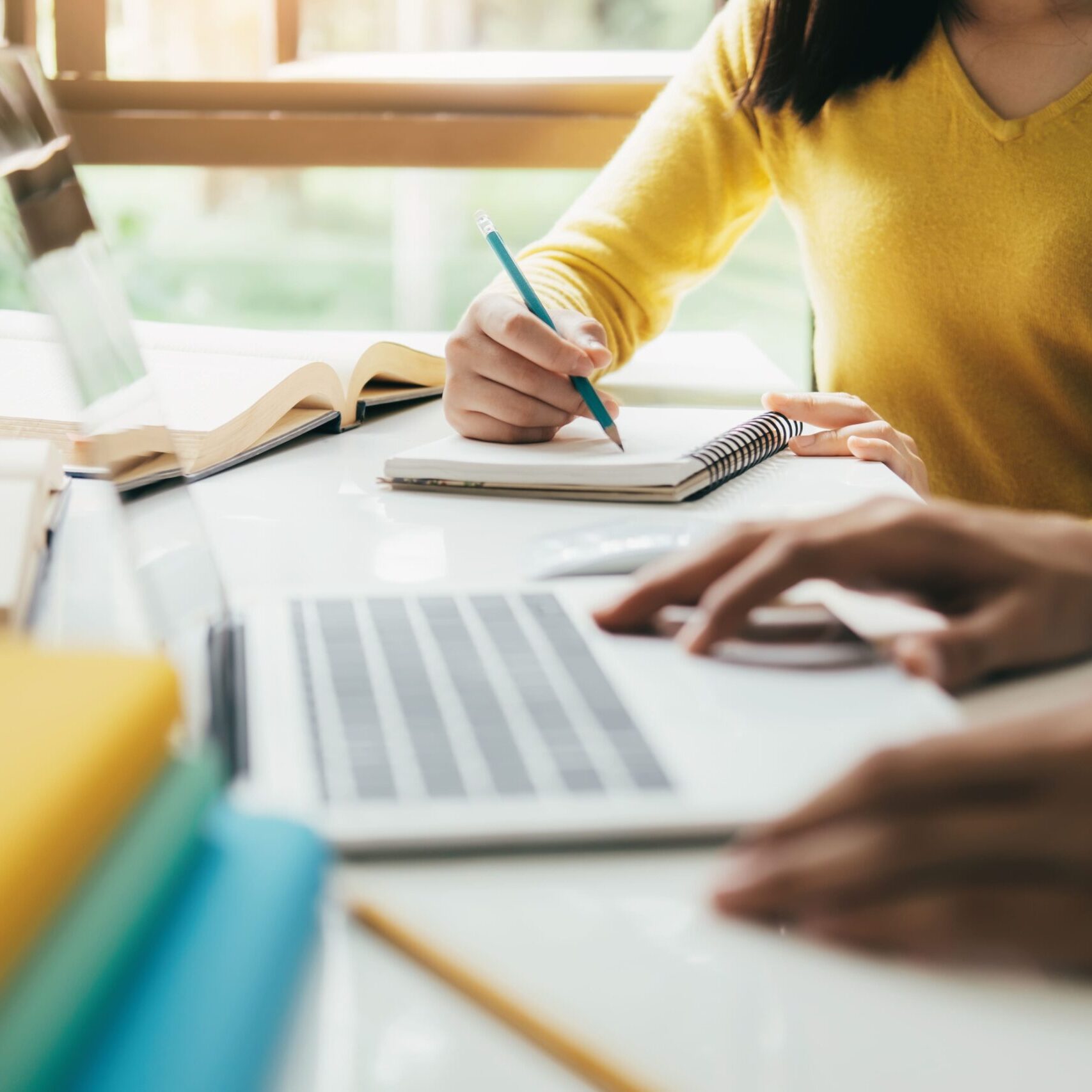 oposiciones de magisterio en valencia - estudiando