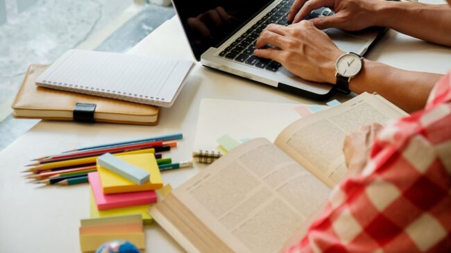 academia en valencia – ayuda academia en valencia - ayuda